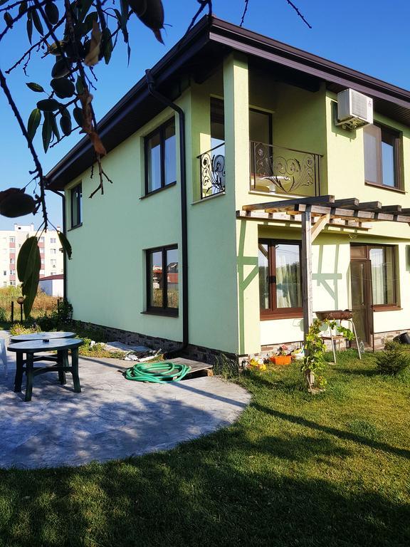 Guesthouse River House Свиленград Экстерьер фото